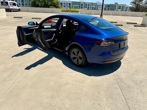 Used 2022 Tesla Model 3 RWD image 53
