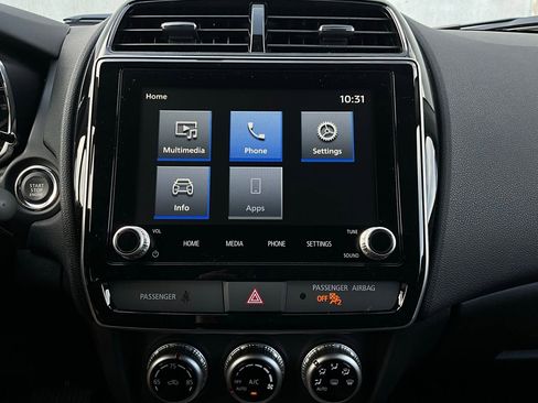 Used 2024 Mitsubishi Outlander Sport SE image 27