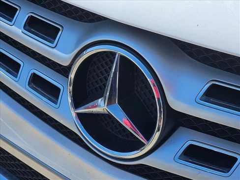 Used 2020 Mercedes-Benz GLA 250 image 24