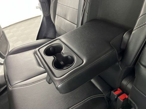 Used 2021 Jeep Wrangler Unlimited Sahara w/ Cold Weather Group AWD/4WD image 36