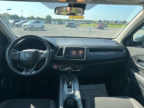Used 2022 Honda HR-V EX image 20