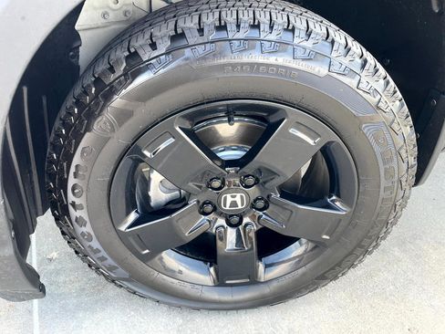Certified 2026 Honda Ridgeline Black Edition image 6
