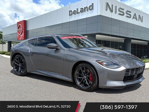 Certified 2025 Nissan Z Performance w/ Floor Mat Package RWD image 1