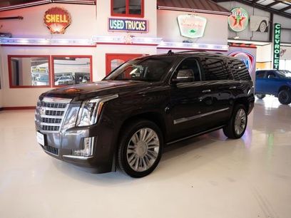 Used 2017 Cadillac Escalade Premium Luxury w/ LPO, Radiant Package
