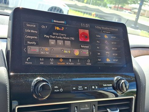 Certified 2023 Nissan Armada SL w/ Captain's Chairs Package AWD/4WD image 21