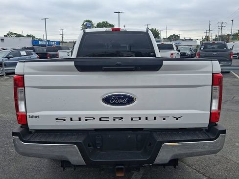 Used 2019 Ford F250 XL w/ STX Appearance Package RWD image 5