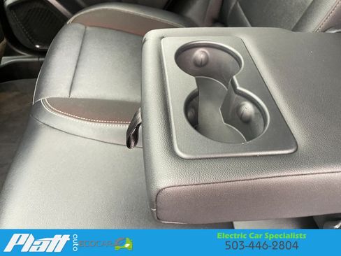 Used 2025 Chevrolet Equinox EV RS FWD image 41