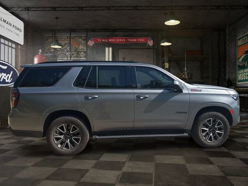 Used 2022 Chevrolet Tahoe Z71 AWD/4WD image 7