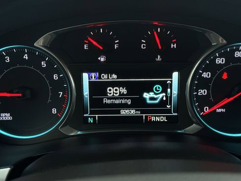 Used 2019 Chevrolet Traverse LT w/ LT Premium Package image 12