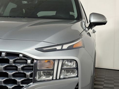 Used 2023 Hyundai Santa Fe SEL w/ Premium Package FWD image 10