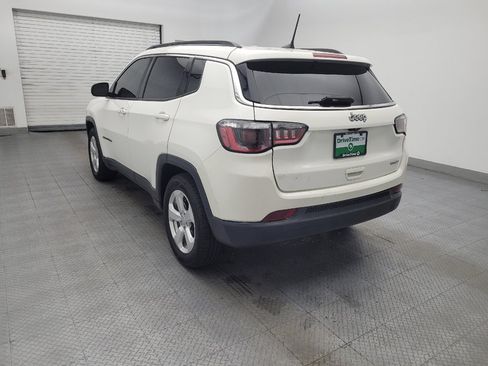 Used 2021 Jeep Compass Latitude FWD image 5
