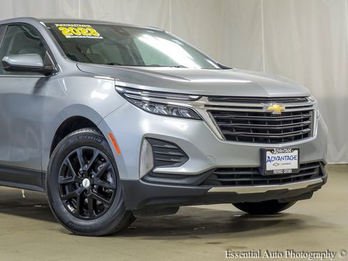 Used 2023 Chevrolet Equinox LT image 3