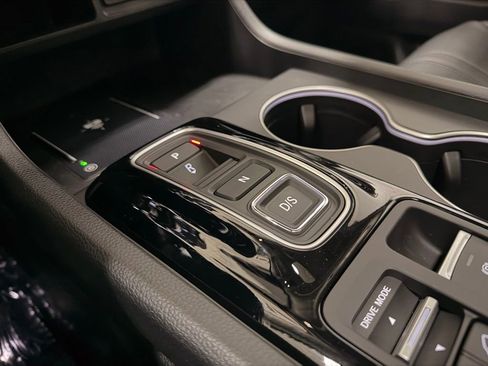 New 2026 Honda Pilot Touring image 11
