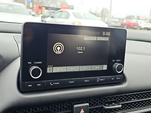 Used 2023 Honda HR-V LX image 16