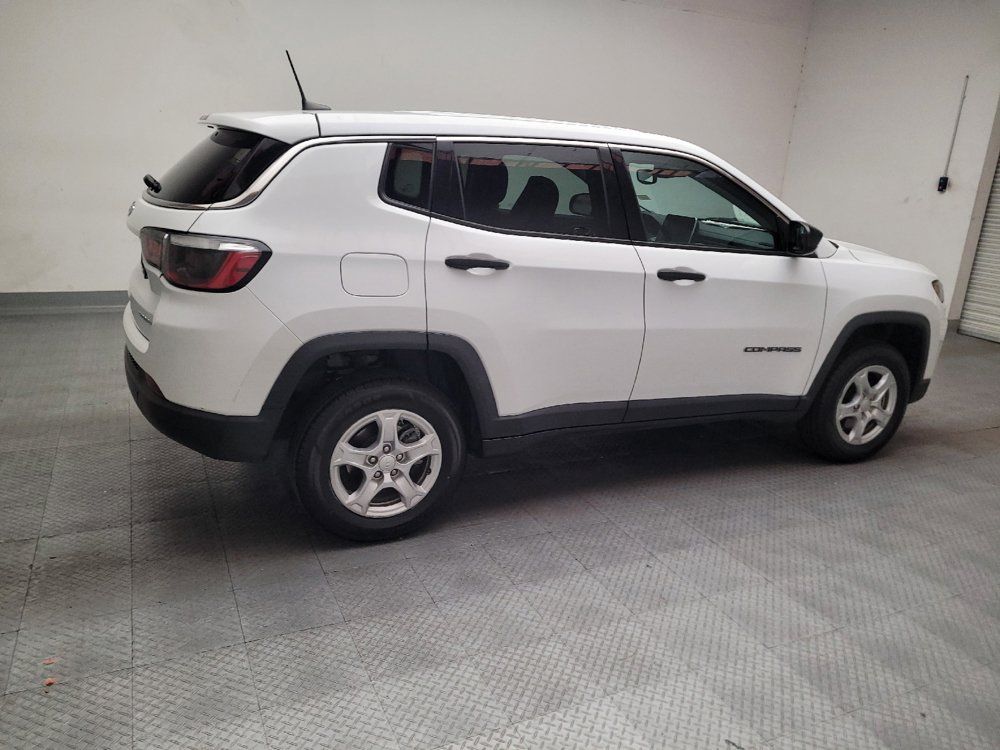 Used 2022 Jeep Compass Sport AWD/4WD image 10