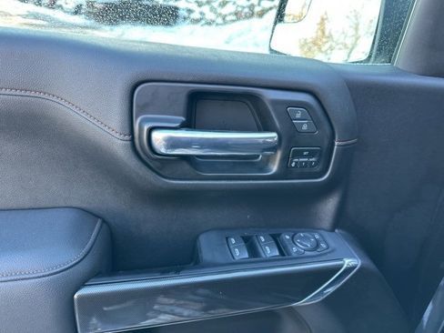 Used 2021 GMC Sierra 1500 AT4 image 11