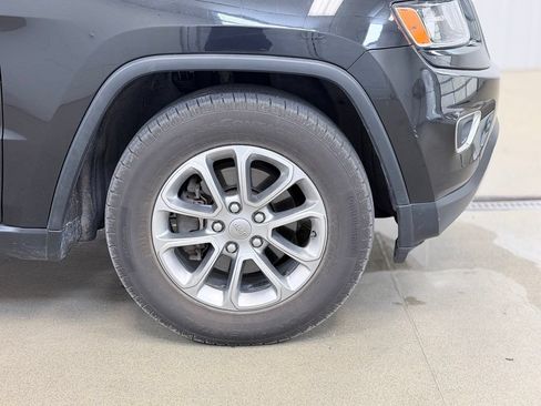 Used 2015 Jeep Grand Cherokee Limited w/ Trailer Tow Group IV AWD/4WD image 4