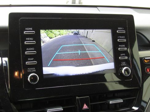Used 2024 Toyota Camry SE FWD image 30