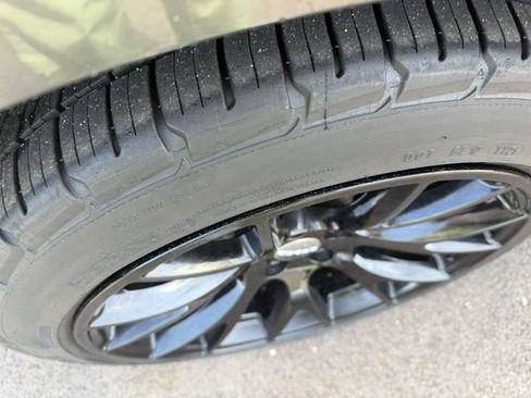 Used 2016 Dodge Charger R/T RWD image 8