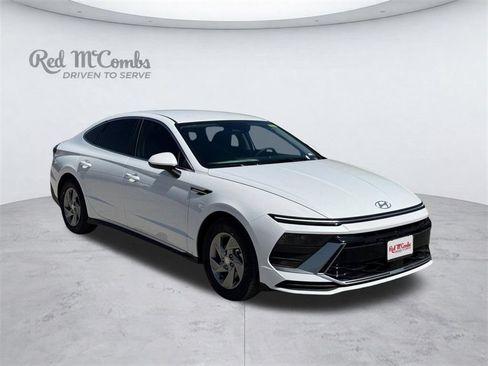 New 2026 Hyundai Sonata SE FWD image 7