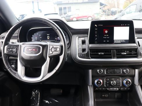 Used 2024 GMC Yukon SLT image 19