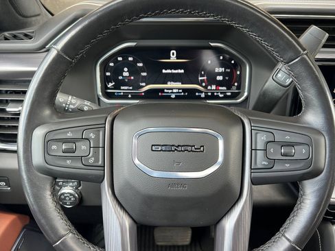 Certified 2025 GMC Sierra 2500 Denali Ultimate AWD/4WD image 20