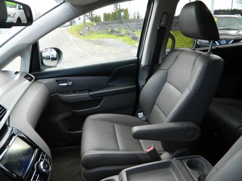 Used 2016 Honda Odyssey EX-L image 13