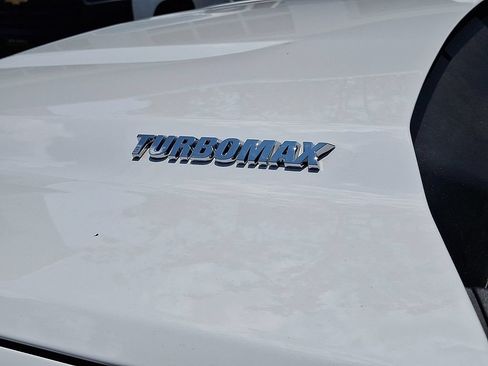 Used 2026 Chevrolet Silverado 1500 W/T w/ WT Value Package AWD/4WD image 31