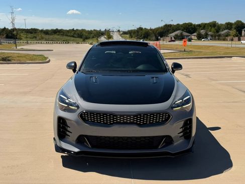 Used 2022 Kia Stinger GT1 w/ Red Interior Color Package RWD image 2