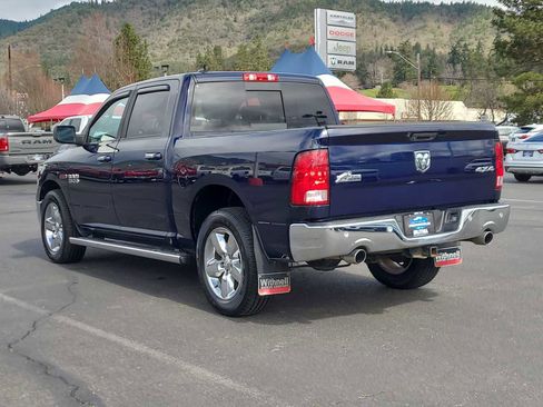 Used 2017 RAM 1500 Big Horn image 12