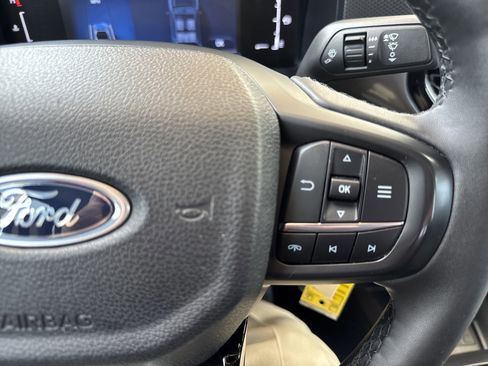 Used 2024 Ford Ranger XLT w/ FX4 Off-Road Package image 31