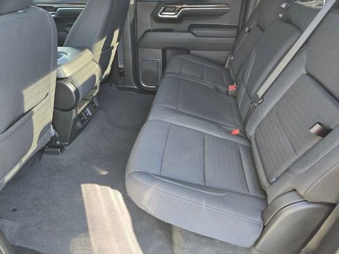 Used 2024 GMC Sierra 1500 Elevation image 10