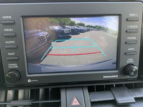 Used 2022 Toyota RAV4 LE image 25