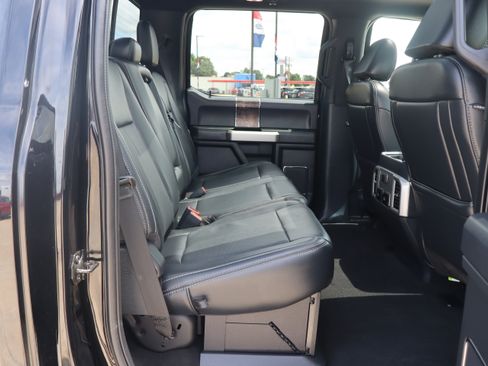 Used 2022 Ford F350 Lariat w/ Lariat Ultimate Package AWD/4WD image 11