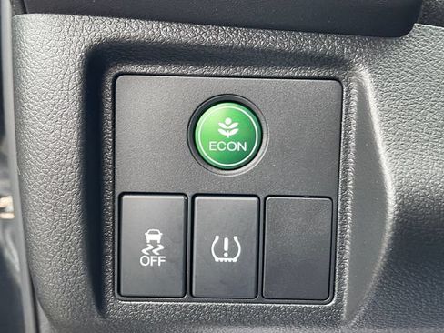 Used 2018 Honda HR-V EX image 25
