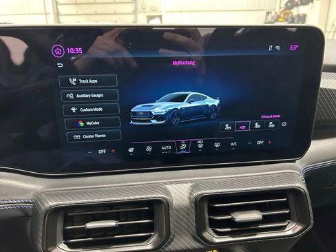 Certified 2025 Ford Mustang Dark Horse RWD image 24