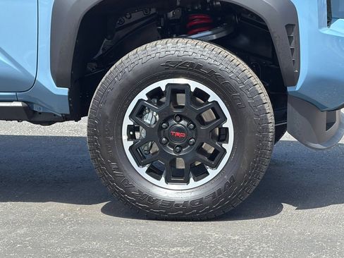 Used 2026 Toyota Tacoma TRD Off-Road AWD/4WD image 35