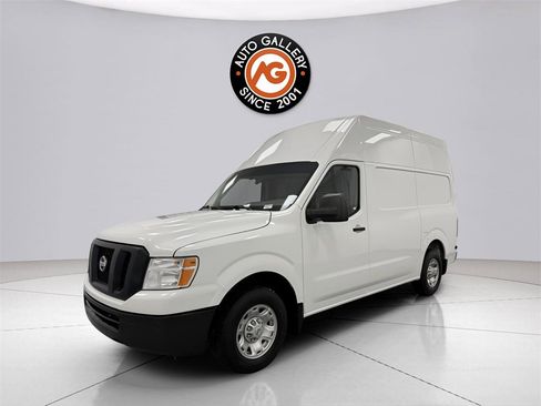 Used 2020 Nissan NV 2500 SV w/ Navigation Package image 3