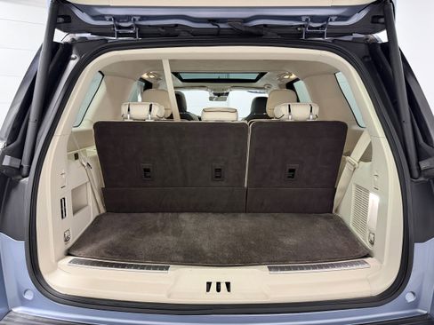 Used 2019 Lincoln Navigator Black Label w/ Cargo Package image 36