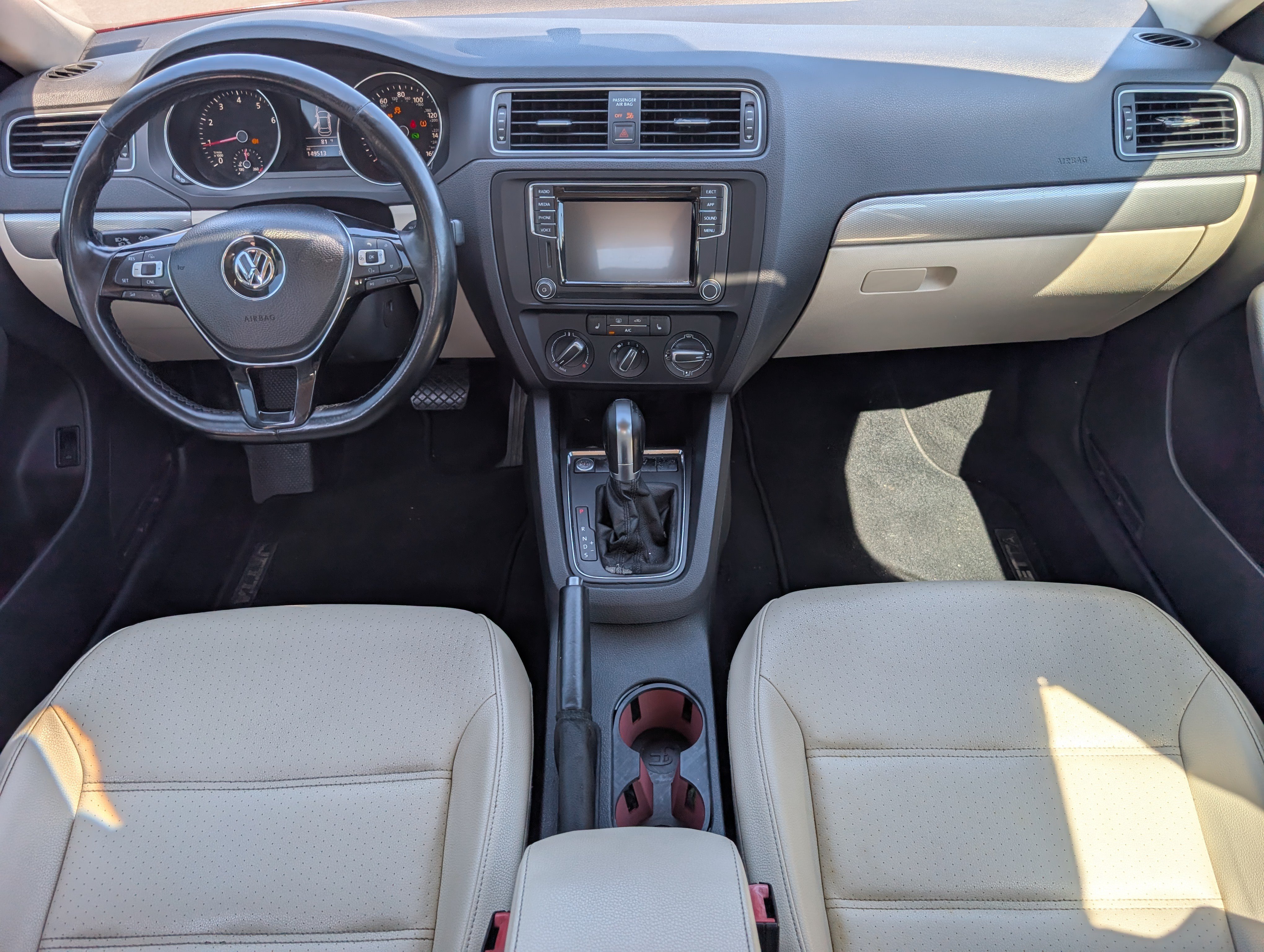Used 2018 Volkswagen Jetta SE FWD image 5