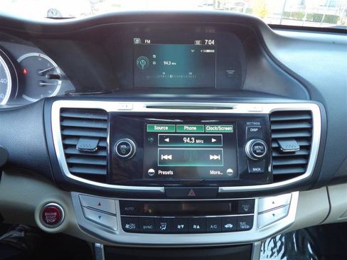 Used 2014 Honda Accord EX-L image 19