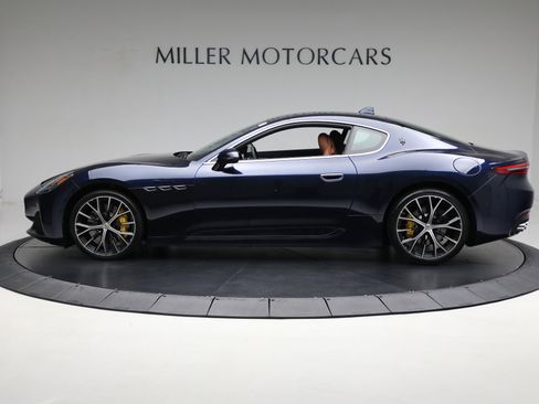 Certified 2024 Maserati GranTurismo Modena image 4