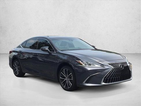 Certified 2025 Lexus ES 300h w/ Premium Package FWD image 3