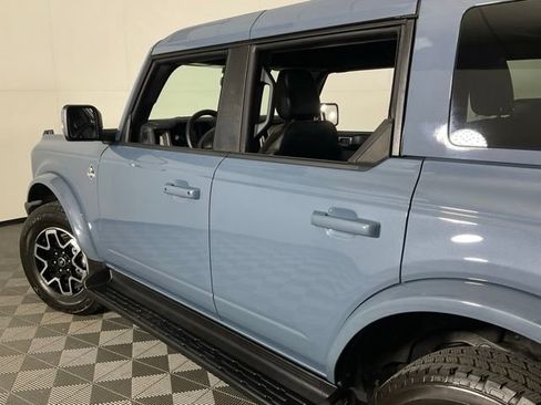 Used 2025 Ford Bronco Outer Banks AWD/4WD image 35