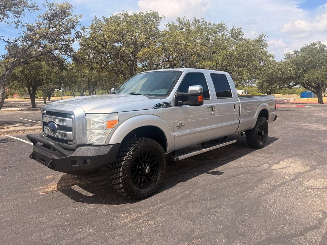 Used 2015 Ford F350 Platinum AWD/4WD image 3