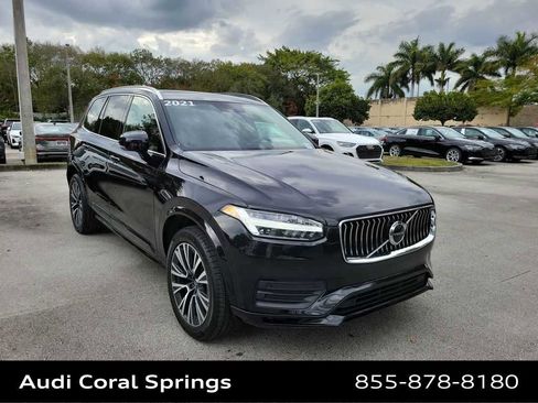 Used 2021 Volvo XC90 T5 Momentum w/ Protection Package Premier image 2