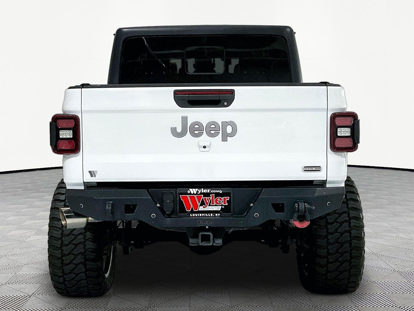 Used 2020 Jeep Gladiator Overland AWD/4WD image 5