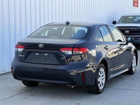 Used 2023 Toyota Corolla LE image 4