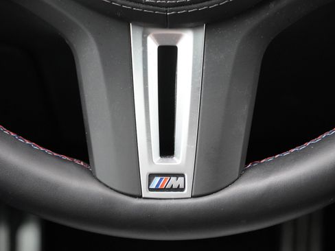 Certified 2025 BMW X5 M60i AWD/4WD image 24