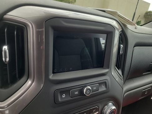 New 2025 GMC Sierra 3500 Pro w/ Convenience Package AWD/4WD image 15